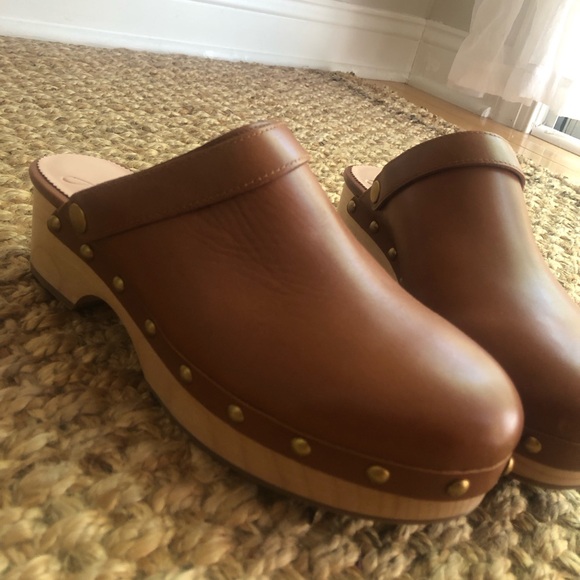 New w Stickers: J Crew Convertible Leather Clog. Size 8 - Picture 5 of 12